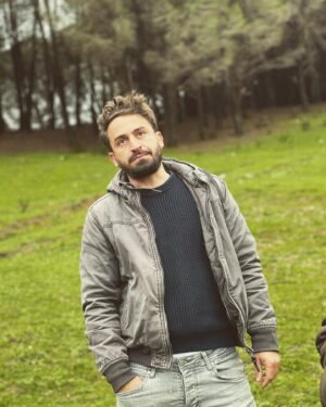 Youcef Sehairi Instagram - Qu’est-ce que vous voulez de plus ?