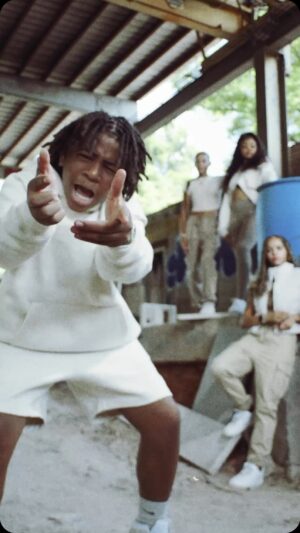 Young Dylan Instagram - “BET IT” VIDEO OUT NOW!! On @youtube 🧨 

#YoungDylan #jermainedupri #nickelodeon 

Link in Bio!!!!!!!!!