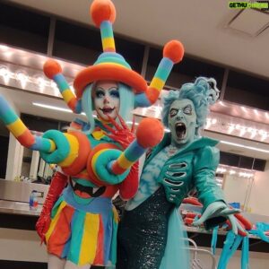 Yovska Instagram - Would you play with these action figures? 🎨👻🎈 with @jarvis.hammer  so nice to see him again 😭 at this @pridetoronto 👁️ thank you for the photo @kremeinakuchi