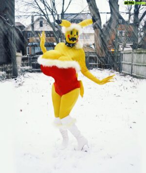 Yovska Instagram - 🎄All I want for Christmas 🎶 is Chuuuuuuuuu🎄Happy Holidays 😊🤭
.
#drag #art #altdrag #pikachu #pokemon #cursedcosplay #cosplay #dragmonster #dragcreature #mimikyu #cursedmeme #cursedtiktok #design #costume #santa #christmas #canadianartist #furry #pokemon #notfurry
