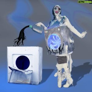 Yovska Instagram - 💦⚙️Toss your dirty shoes in my washing machine heart? 💙
.
Little outfit/number I made inspired by the Mitski song
.
.
#drag #washingmachine #altdrag #art #weirdcore #dreamcore #dragula #costume #photography #design #torontodrag #camp #canadiandrag #torontoartist #surreal #whimsical #weird #clubkid #avantgarde