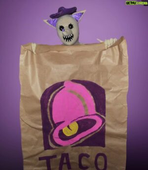 Yovska Instagram - The Taco Bell Chihuahua is looking a lil different 😶‍🌫️🐕
.
.
Had so much fun doing this number in the summer
#art #tacobell #chihuahua #cursedimages #cursedimage #mask #costume #clubkid #dragula #design #photography #weirdcore #backrooms #horrorart #torontoartist #cosplay #canadianartist #cursedcosplay