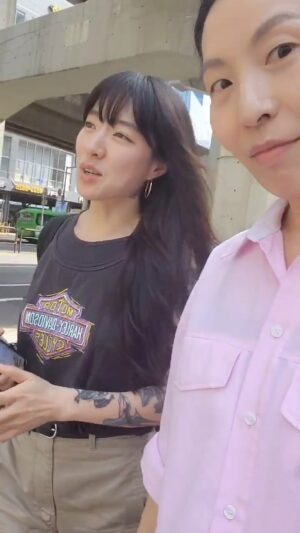 Yozoh Instagram - 갑자기 카메라 들이밀어도 아무말 막 내뱉는 나... 기특하지만 영 못듣겠으므로 좋은 음악으로 덮어버리기
