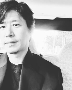 Yu Jun-sang Instagram - 가을 

#yujunsang 
#여행을대신해드립니다 
#kdrama