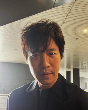 Yu Jun-sang Instagram - 가을 

#yujunsang 
#여행을대신해드립니다 
#kdrama