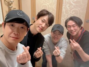 Yu Jun-sang Instagram - 엄유민법 .우리는 하나 둘 셋 넷
Let’s go
#엄기준 #유준상 #민영기 #김법래
#엄유민법
