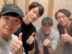 Yu Jun-sang Instagram - 엄유민법 .우리는 하나 둘 셋 넷
Let’s go
#엄기준 #유준상 #민영기 #김법래
#엄유민법