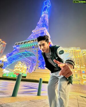 Yu-Tung Lin Instagram - ⁡
去過巴黎人
就當去過法國了吧？（開玩笑的🤣
好美的風景🥰
感謝伙伴們～