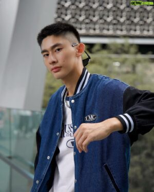 Yu-Tung Lin Instagram - ⁡
每次放假都會把想完成的事情排滿滿滿
出去走走 去逛街 拍照 看比賽啊什麼的
每次週末都過得很忙碌
但也因為這樣 我覺得自己好像變的有點E了🤣
或許這也是一種成長吧🤔
也期許自己在役期結束後能繼續秉持這樣的想法
讓自己在各種環境下都能有不同的收穫😇