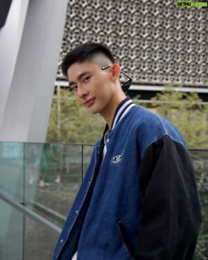Yu-Tung Lin Instagram - ⁡
每次放假都會把想完成的事情排滿滿滿
出去走走 去逛街 拍照 看比賽啊什麼的
每次週末都過得很忙碌
但也因為這樣 我覺得自己好像變的有點E了🤣
或許這也是一種成長吧🤔
也期許自己在役期結束後能繼續秉持這樣的想法
讓自己在各種環境下都能有不同的收穫😇