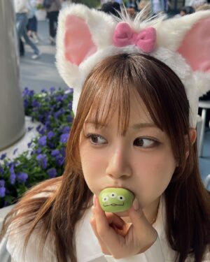 Yui Ito Instagram - ⁡
😐😐😐💕
⁡
コンタクトのレンズもわかるくらい
高画質ちゃん。🧚‍♀️
⁡
#dysney #dysneyland #tokyodisneyland #ディズニー #ディズニーランド #東京ディズニーランド #ディズニーコーデ #リトルグリーンまん #伊藤優衣 #itoyui #actor #instagood #instadaily #followme
