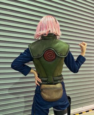 Yui Ito Instagram - 舞台NARUTO🍥🍃

初演から8年間、計327公演
改めて応援していただき
誠にありがとうございました。🍥
⁡
偉大なる"NARUTO"という作品に出会い
ここまで一つの役を演じ続けられた事、
本当に有り難く思います。
⁡
この8年間、日本だけでなく海外での公演もあり、
マカオ、マレーシア、シンガポール、中国6都市…
これまでにたくさんの場所を訪れ、
素晴らしい景色の数々を目にする事が出来ました。
このような貴重な経験をさせていただいた事、
私にとって人生の宝物です。
⁡
⁡
大好きな第七班。
⁡
形は変われど、
4人で並べる日が来て本当に嬉しかった。
これまでの長い歴史、どの瞬間も大切。
⁡
第七班のシーンが今作あったけど
そんなの何年振りだろうか…。
⁡
みんな頼もしくて、
それぞれ違う形で作品を引っ張っていってくれました。
本当にありがとう。🌸
⁡
⁡
そして何より春野サクラちゃん。
あなたに出会えて、演じる事が出来て
私は幸せ者だ…！！！
⁡
サクラちゃんの気持ちを考えると
毎回苦しくて悔しくて、
複雑な気持ちを抱え続ける彼女を
ずっとずっと、抱きしめていました。
⁡
彼女が心から笑顔になれる瞬間までお届け出来て
報われたよね、本当に。
でもね、この事書いてるとまだうるうるしてしまう。😂
8年間も一緒だったんだもの。許して。😂🌸
⁡
これからもずっとずっと、大好きだ。
⁡
⁡
"NARUTO"の作品と同じように
舞台NARUTOもこの先愛され続ける事を
願っています…！
⁡
本当にありがとうございました🍥🍃
⁡

#naruto #ナルト #ライブスペクタクルnaruto #舞台 #舞台naruto #第七班 #春野サクラ #伊藤優衣 
⁡