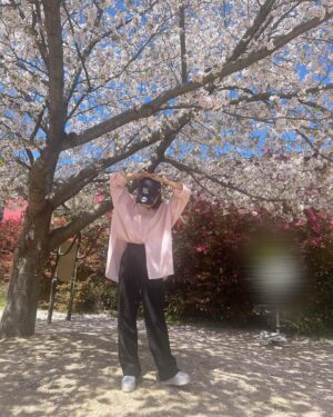 Yui Ito Instagram - ⁡
🌸🌸🌸
⁡
また来年。🌸
⁡
#春 #桜 #春産まれ #イエベ春 #spring #cherryblossom #伊藤優衣