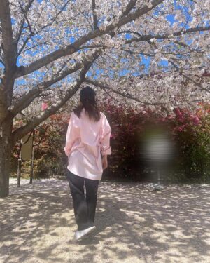 Yui Ito Instagram - ⁡
🌸🌸🌸
⁡
また来年。🌸
⁡
#春 #桜 #春産まれ #イエベ春 #spring #cherryblossom #伊藤優衣