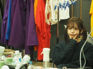 Yui Ito Instagram - Casual Meets Shakespeare
『OTHELLO SC』
⁡
シリアス コメディ 両チームとも
初日の幕が上がりました。⚫️⚪️
⁡
ご来場くださった皆様、
ありがとうございます。
⁡
チケットもまだまだ発売中。
残り少ない回もありますので
ぜひ公式HPやXをチェックしてくださいね☑️
⁡
⁡
あの方と話していると
胸の底に訴えかけられるような
まるでえぐられているような
苦しい、悲しい、けど　ずっと温かい。
⁡
嘘偽りない愛を全力で注ぎ、真っ直ぐに演じます。
⁡
⁡
photo by コメディver.おすぎちゃん。

#舞台 #シェイクスピア #オセロ #デズデモーナ #stage #shakespeare #othello #desdemona #シアターサンモール #伊藤優衣