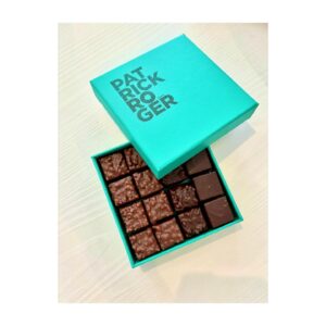 Yui Makino Instagram - #happyvalentinesday ♡

チョコ食べた？
