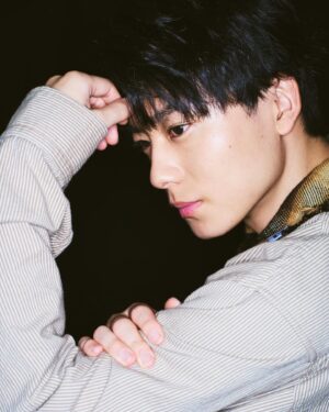 Yuki Inoue Instagram - ・
週刊TVガイド
本日発売です

リーゼントに髭ではないのがもはや違和感ですが
マルスについてお話しさせて頂いてます

よければ是非！