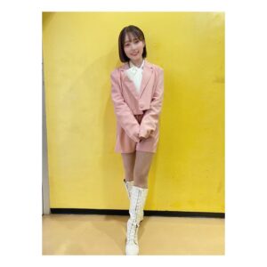 Yume Miyamoto Instagram - とりあえず、#さいすき
トーク&ライブイベント
ありがとうございました🌼

衣装はこんな感じでしたよっ
あやさちとなっちゃんとの写真は後ほど！

どうだった？どうだった？

ダンスもたのしかったなあ〜
もっともっとおどりたいなあ〜

#伊藤彩沙 #村上奈津実 #宮本侑芽
#音泉
