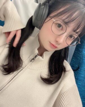 Yuna Ego Instagram - ⁡
秋全然感じられてない！
今年半袖からすぐパーカーに切り替わった🥹