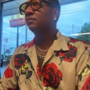 Yung Joc Instagram - Pull up and get this free money!!!!!!!! 1203 East Virginia Ave.