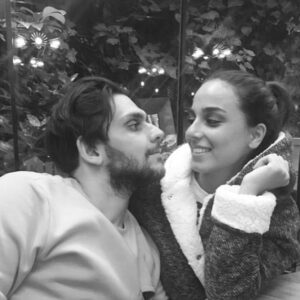 Yunus Emre Terzioğlu Instagram - Hep böyle bakışmamız dileğiyle..iyi ki ❤️