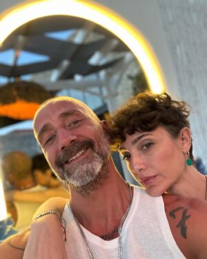 Yunus Günçe Instagram - Başbaşalıklar🥰
@isikselin 
@ginger.mediterrasian