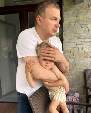 Yurii Horbunov Instagram - З Днем тата! Татусі і татусі!
Немає в світі більшого щастя!!