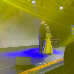 Yurii Horbunov Instagram - Львів! Неймовірно!

Ціль яка стояла перед нами була на перший погляд не реальною!
Зібрати 8 млн.грн.на дрони для 125 бригади ТРО ЗСУ! 

Але,завдяки щедрості наших гостей,план перевиконано! 

Ми зібрали 12 млн.450 тис.грн!!

Дронів буде куплено багато!!

Низький уклін вам,щедрі українці!!
Низький уклін вам,Артур Іванович,наш бойовий генерал!!
Дякую вам ,мої друзі @dzidzio  і
@ponomaryovoleksandr 
Дякуємо нашим організаторам!! @rostyk_tistyk  @vpo.ua 

Слава Україні!!