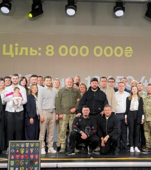 Yurii Horbunov Instagram - Львів! Неймовірно!

Ціль яка стояла перед нами була на перший погляд не реальною!
Зібрати 8 млн.грн.на дрони для 125 бригади ТРО ЗСУ! 

Але,завдяки щедрості наших гостей,план перевиконано! 

Ми зібрали 12 млн.450 тис.грн!!

Дронів буде куплено багато!!

Низький уклін вам,щедрі українці!!
Низький уклін вам,Артур Іванович,наш бойовий генерал!!
Дякую вам ,мої друзі @dzidzio  і
@ponomaryovoleksandr 
Дякуємо нашим організаторам!! @rostyk_tistyk  @vpo.ua 

Слава Україні!!
