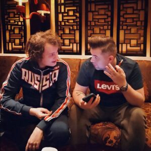 Yuriy Khovanskiy Instagram - Обкашливаем вопросики