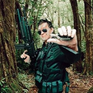 Yuriy Khovanskiy Instagram - Пока вы сидите на самоизоляции и боитесь коронавируса, я отправился в джунгли и... подцепил эболу