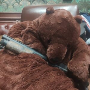 Yuriy Khovanskiy Instagram - - Мистер Хованский?
- Эээ... Да.
- Мистер Медвед передаёт вам превед!