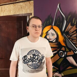 Yuriy Khovanskiy Instagram - Хотели снять новый фильм на той неделе, но просмотры на последнем фильме как бы намекают на то, что нахуй надо. Если еще не смотрели "Ваномас: Арена Терпения", кликните по ссылке в профиле и зацените. Может, хотя бы до 500к добьем...