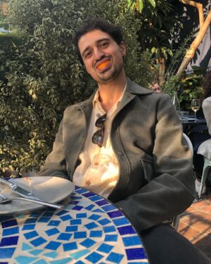 Yuriy Sardarov Instagram - vax vaxx baby🍊