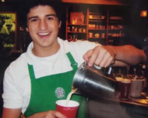 Yuriy Sardarov Instagram - The technique. The smile! Miss being this kid

@leximac87 with the flashback 📸❤️