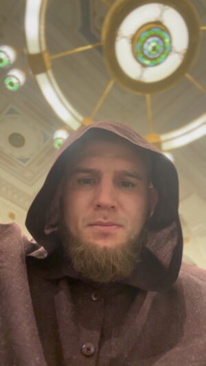 Yusuf Raisov Instagram - Абсолютно разные , но с одной целью!
#5СтолпИслама
