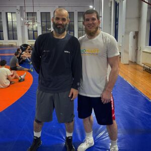 Yusuf Raisov Instagram - За свою жизнь я не встречал такого искренни скромного человека как Адам Сайтиев.
Это человек перед которым ты стесняешься даже разговаривать , МашаАЛЛАХ1.
Я благодарен ВСЕВЫШНЕМУ за то что познакомил меня с таким искренним Братом!