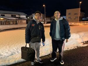 Yusuke Nishizawa Instagram - 笑い飯さんの漫才ライブツアー山形公演に呼んでいただきました。めちゃめちゃ楽しかった！
打ち上げ途中抜け帰り。泊まりたかった。
#笑い飯
#ソラシド
#とろサーモン
#ダイアン
#岸大介
#太秦の空き時間
#何してますのん