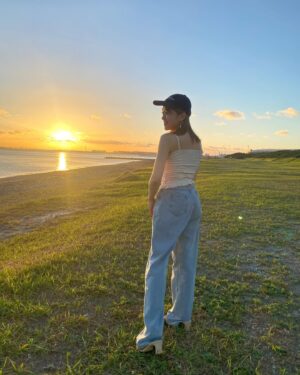 Yuuki Wakai Instagram - 🏝☀️
⁡
⁡
今年も海行けた！！嬉しい！！！
⁡
お買い物行って海行って海見えるサウナ行ってリフレーッシュ！
⁡
運転ありがとう♡ @sntvmirai 
⁡
⁡
#夏 #ドライブ日和 #最近の #iPhoneカメラ #シネマティックモード #画質良すぎる