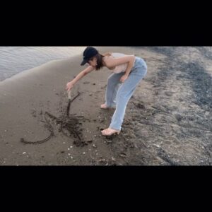 Yuuki Wakai Instagram - 🏝☀️
⁡
⁡
今年も海行けた！！嬉しい！！！
⁡
お買い物行って海行って海見えるサウナ行ってリフレーッシュ！
⁡
運転ありがとう♡ @sntvmirai 
⁡
⁡
#夏 #ドライブ日和 #最近の #iPhoneカメラ #シネマティックモード #画質良すぎる