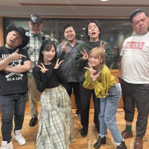 Yuuki Wakai Instagram - アッパレやってまーす！火曜 卒業しました！！
1年間ありがとうございました！！🌸
⁡
まっじで大好きすぎるメンバーと一緒にトークできて幸せだったー！！
90分が短く感じるくらい本当に毎回収録楽しかったよー😂
⁡
こんなに居心地のいい笑い溢れる現場に出会えることなかなかない！
ほーんとに全員素晴らしくいい方たちなんだ！！！
愛すぎる！！大好き！！！🥹🤍
⁡
⁡
最初、お前誰だよー！って思ったであろうリスナーの皆様
私を快く迎え入れてくださってありがとうございました🥹
ハッシュタグ追って心温まりました♡
⁡
次いつみんなに会えるかわかんないから寂しすぎて😭
⁡
また会えますよーに！！♡
⁡
#mbsラジオ
#アッパレ火
#くっきー！
#ハリウッドザコシショウ
#みなみかわ
#小栗有以 
#令和ロマン
#9番街レトロ
#若井友希