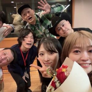 Yuuki Wakai Instagram - アッパレやってまーす！火曜 卒業しました！！
1年間ありがとうございました！！🌸
⁡
まっじで大好きすぎるメンバーと一緒にトークできて幸せだったー！！
90分が短く感じるくらい本当に毎回収録楽しかったよー😂
⁡
こんなに居心地のいい笑い溢れる現場に出会えることなかなかない！
ほーんとに全員素晴らしくいい方たちなんだ！！！
愛すぎる！！大好き！！！🥹🤍
⁡
⁡
最初、お前誰だよー！って思ったであろうリスナーの皆様
私を快く迎え入れてくださってありがとうございました🥹
ハッシュタグ追って心温まりました♡
⁡
次いつみんなに会えるかわかんないから寂しすぎて😭
⁡
また会えますよーに！！♡
⁡
#mbsラジオ
#アッパレ火
#くっきー！
#ハリウッドザコシショウ
#みなみかわ
#小栗有以 
#令和ロマン
#9番街レトロ
#若井友希