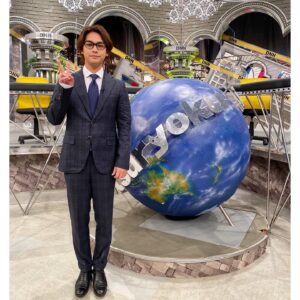 Yuya Yagira Instagram - .
.
.
本日23:00〜フジテレビ『全力！脱力タイムズ』に出演します🤓

「日本国民は怒っている！」というテーマにニュータイプの"コメンテーターやぎら"が鋭く斬り込んでいきます🔥

是非ご覧ください‼️

#dnn
#脱力タイムズ 
#コメンテーターやぎら
#柳楽優弥
#yuyayagira