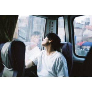 Yuya Yagira Instagram - ついに解禁になりました😎
30歳を記念したアニバーサリーブック『#やぎら本』
2020年6月27日発売決定‼️
詳細はコチラ
http://www.stardustpictures.co.jp/book/2020/yagirabon.html

#やぎらさんがいっぱい詰まった本
#柳楽優弥
#アニバーサリーブック
#はじめてのパーソナルブック
#来年発売！
#スペシャル版も発売予定
#やぎら本
#スーパームービースターなんつって
#やぎら第2章
#やぎらセカンドシーズン