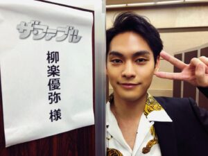 Yuya Yagira Instagram - ‪本日は、ザ・ファブルの大ヒット御礼舞台挨拶でした❗‬
‪もう観たよ！って方も、おかわりファブるお願いします🥺🤲‬
‪#ザ・ファブル #ファブる #こじこじ #小島‬