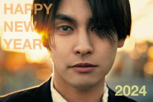 Yuya Yagira Instagram - ⁡
Happy New Year 2024🐲
いつも応援有難う御座います‼︎
本年もどうぞ宜しくお願い致します☀️
⁡
YUYA & STAFF