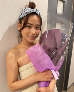 Yuzuki Akiyama Most Liked Photos and Posts