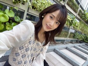 Yuzuki Akiyama Instagram - .
.
今日とってもお天気良いですねぇ〜☀️
うきうきする天気☺️

紫陽花も咲いてました✨️

#紫陽花 #JAPAN #初夏