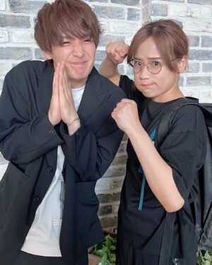 Yuzuki Akiyama Instagram - .
.
ドラマ #まるまるちゃん
 #高学歴ちゃん 編  第5話、第6話
見てくださった皆様
ありがとうございました☺️

まだの方、#TVer にて
6話見逃し配信中！
＆
#DMMTV にて配信中なので
是非ご覧ください☺️

運命の人、、、？

なのかな？？？

まだ見てない方は2枚目なんで
怒ってるのか…？

お確かめ下さい☺️

オフショットでした❣️

#ABCTV #ドラマ #セックスちゃん
#オフショット #山下航平 さん