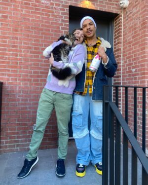Yvie Oddly Instagram - Tonight’s an extra special #StrangeLove cuz…
It’s my first time performing in my new home 🤭
❤️🐱🏠
